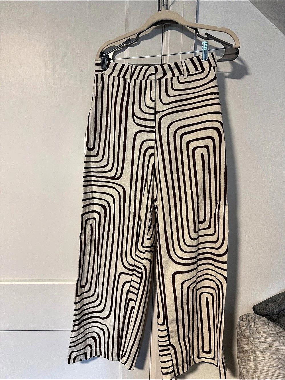 MUSSE Wide Leg Patterned Pants in Brown & Cream Like New